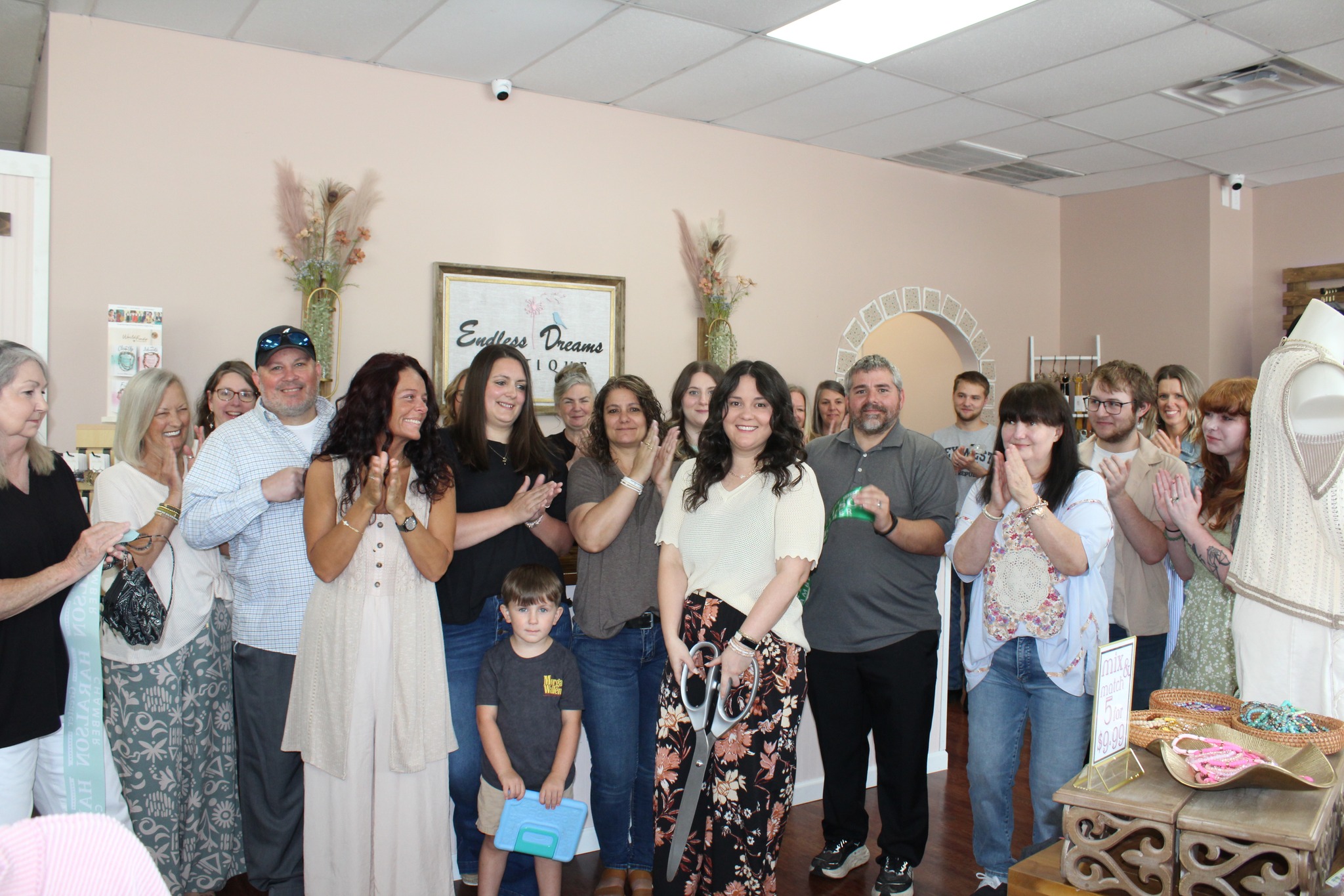 Endless Dreams Boutique opens up in Tallapoosa